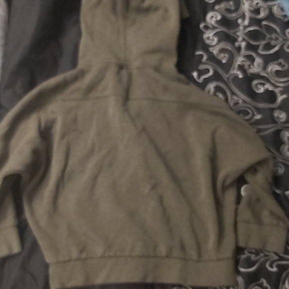 Puma sweatshirt - Picture 2 of 2